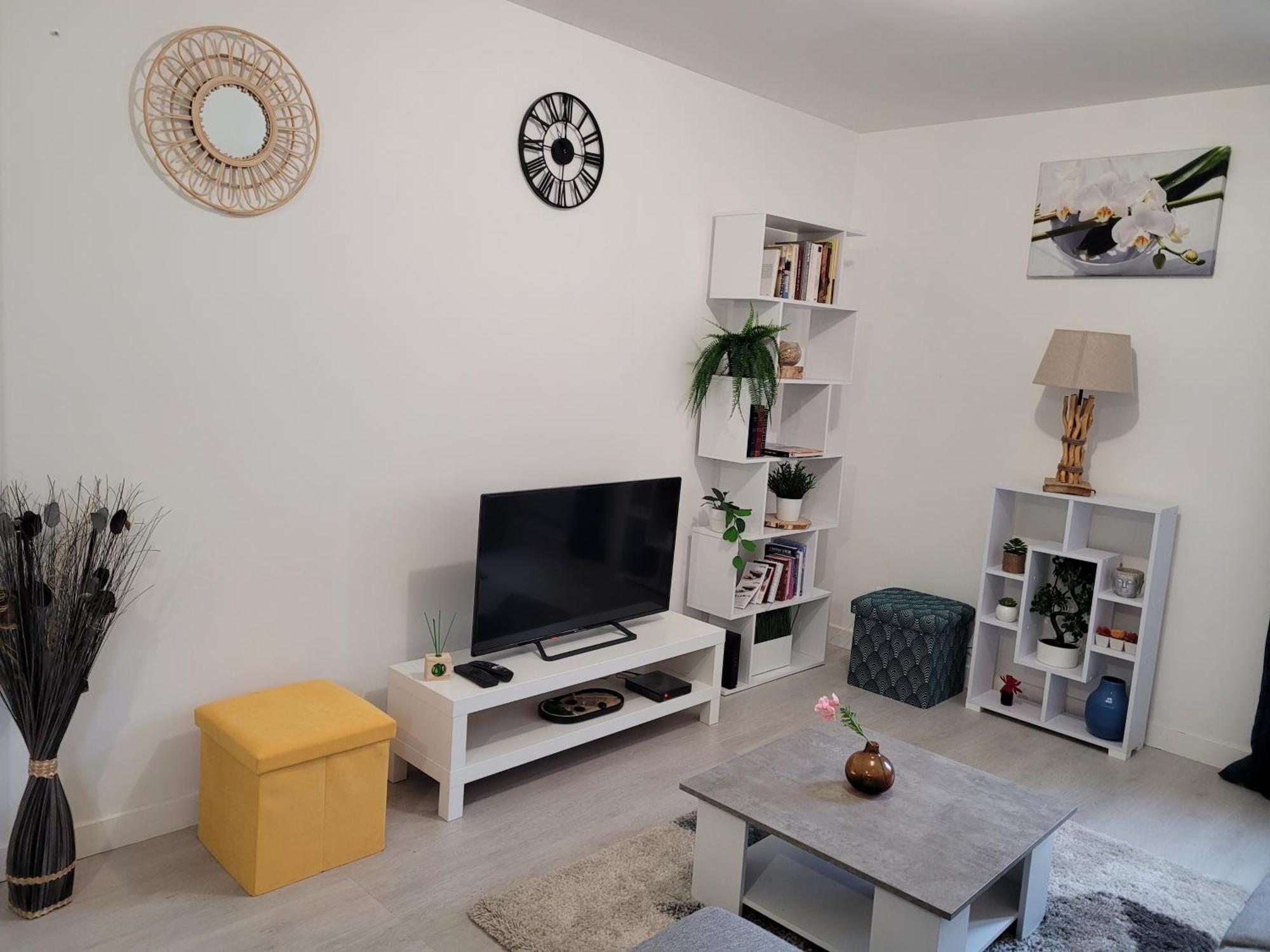 Cocooning House 204 Suite Green- Superb Studio Aeroport Paris Roissy Cdg, Parc Asterix, Chateau De Chantilly, Stade De France Survilliers Exterior foto